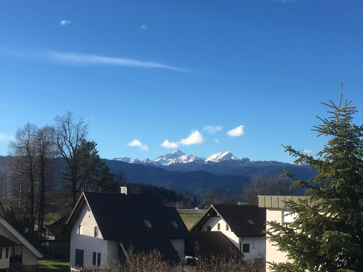 Carniolan House - Gorenska Hiska Radovljica Luaran gambar