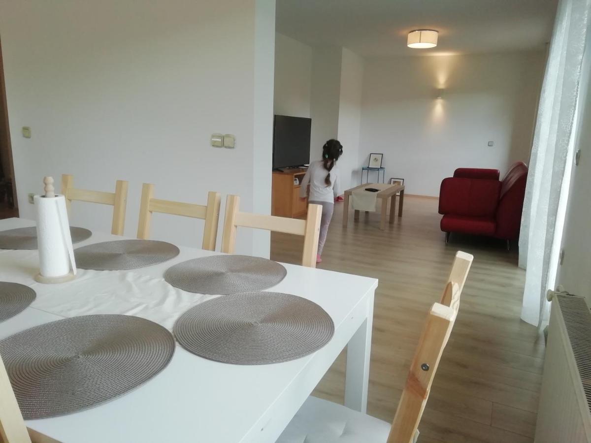 Carniolan House - Gorenska Hiska Radovljica Luaran gambar
